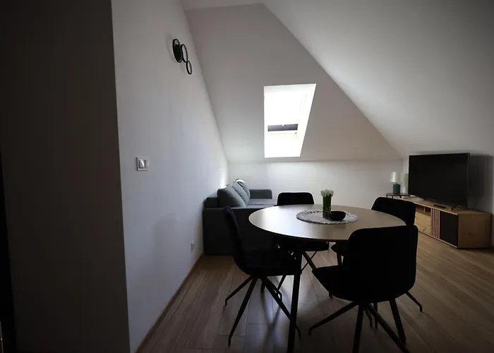 Stronie - Polna Przystan